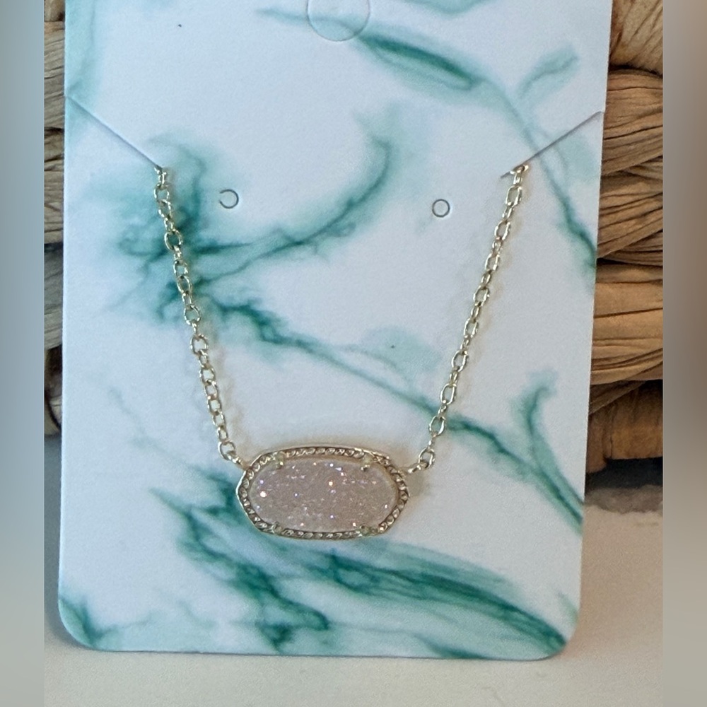 Kendra Scott Elisa Gold Pendant Necklace in Iridescent Drusy EUC - Picture 7 of 7
